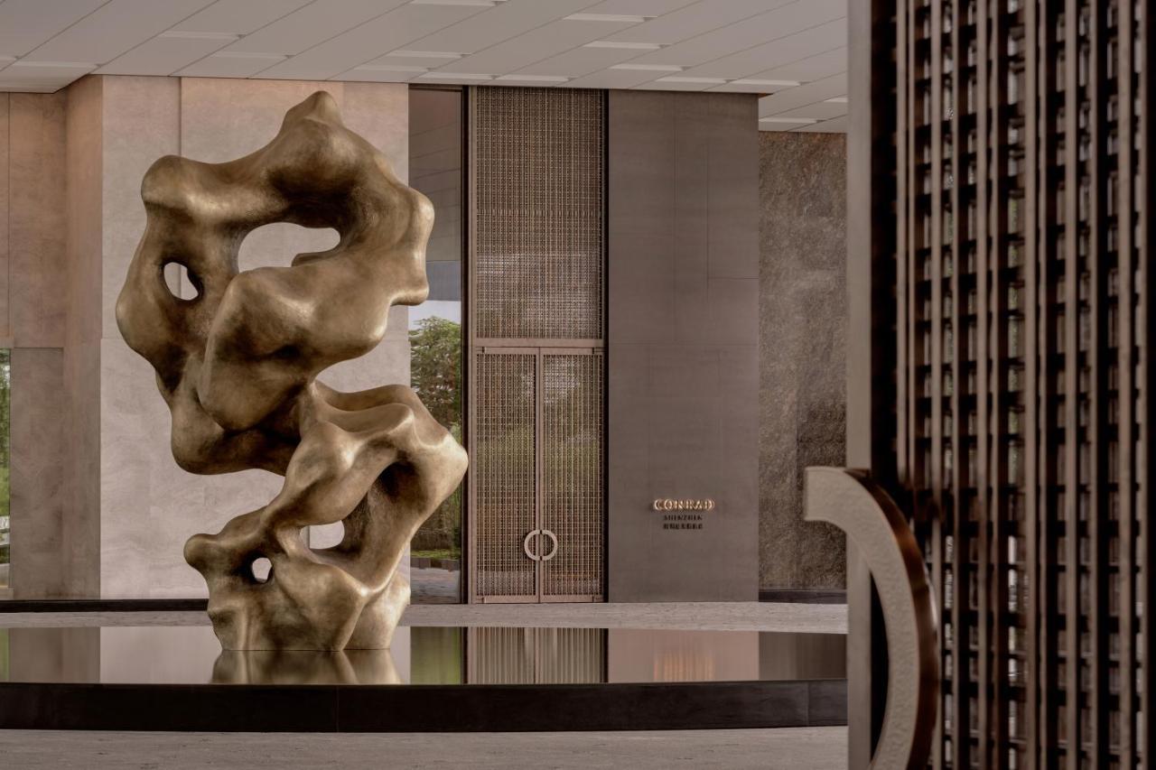 Conrad Shenzhen, The First Art Museum Hotel In Greater Bay Area With The Stunning Bay And Sunset View In The Hotel Terrace Экстерьер фото