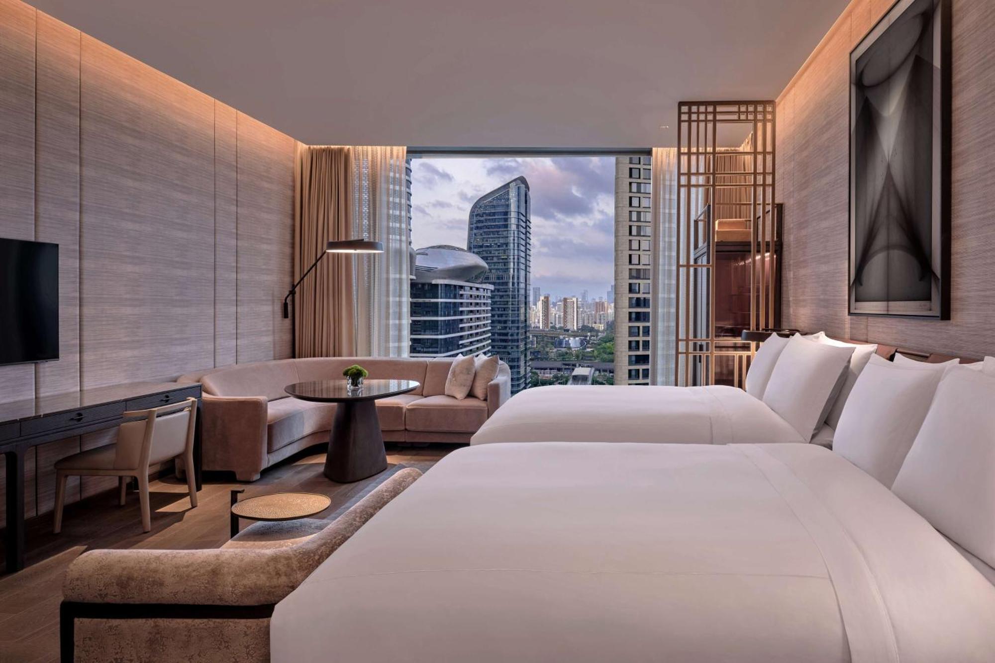 Conrad Shenzhen, The First Art Museum Hotel In Greater Bay Area With The Stunning Bay And Sunset View In The Hotel Terrace Экстерьер фото